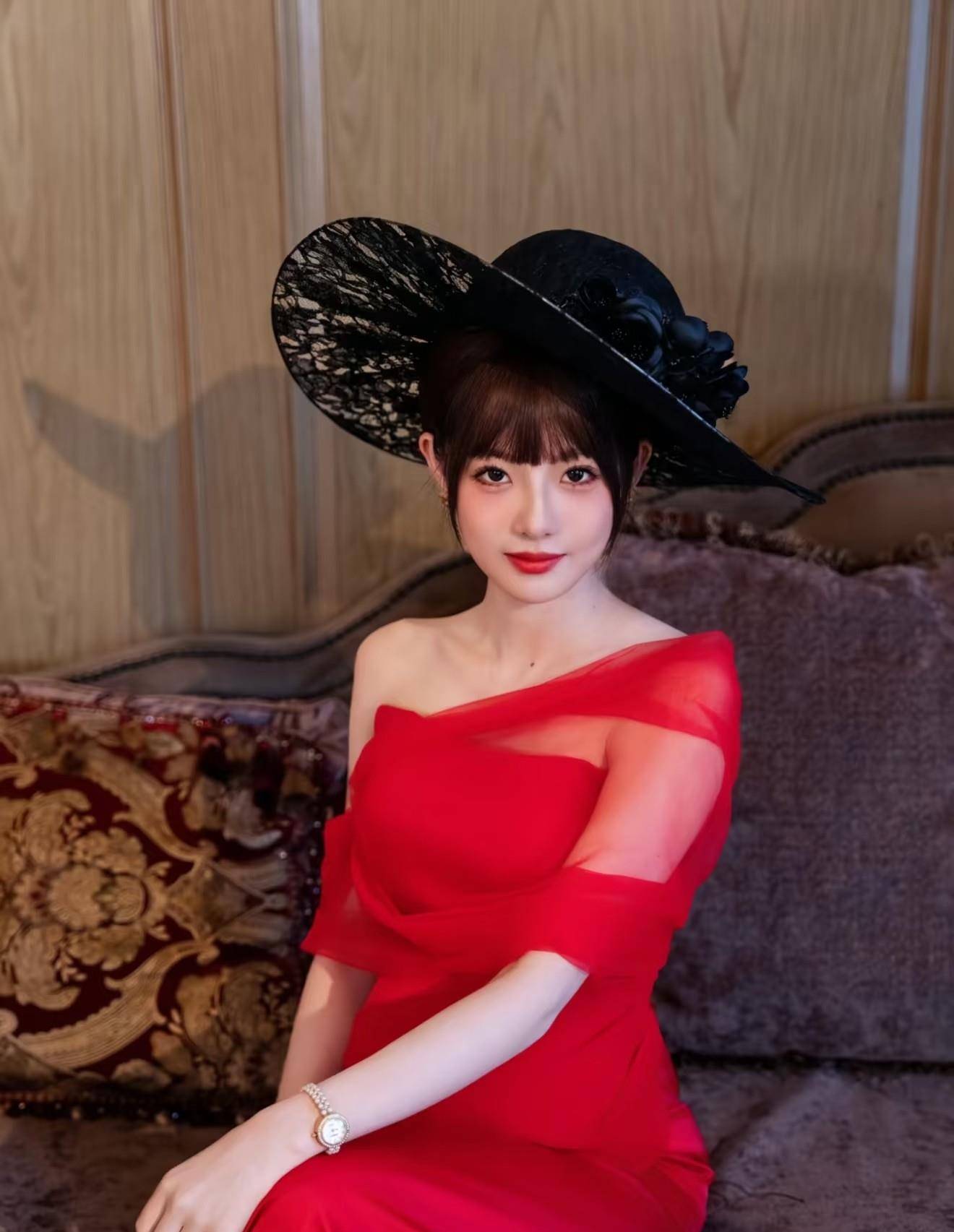 剧：刺猬的拥抱第8半熟老公第4第一没争议PG电子游戏麻将胡了给2025年最好的短(图13)